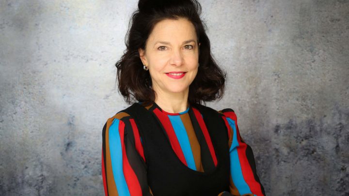 Portrait photo of Karla Schlaepfer